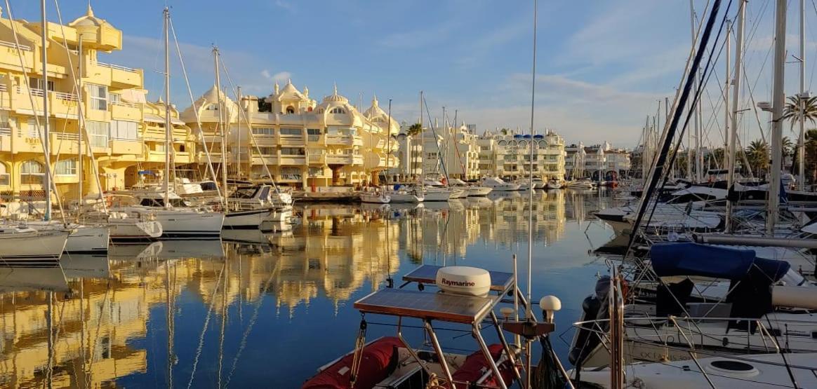 La Luna Blanca Torremolinos Luaran gambar